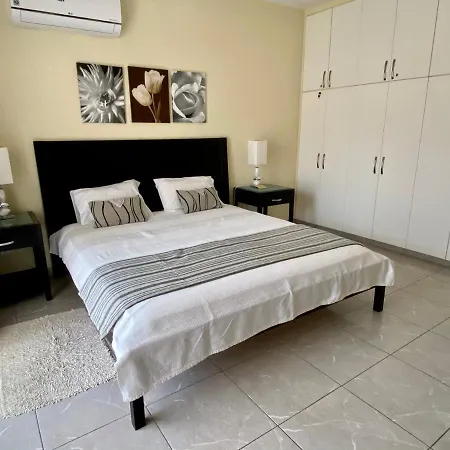 Luxury Apartment, Close To The Sea * Paphos